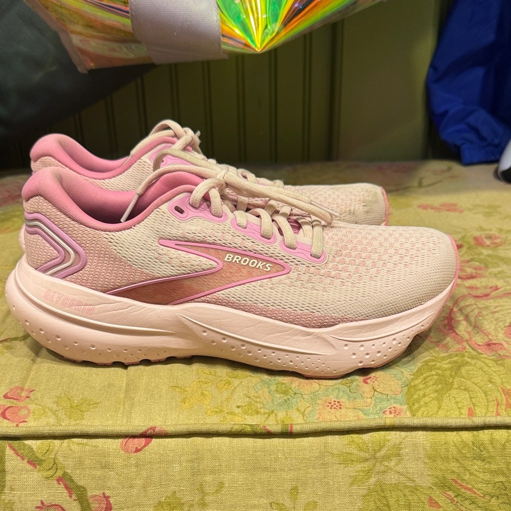 Brooks Women's Brooks Glycerin 21 'Pink Lady' only worn a few times!